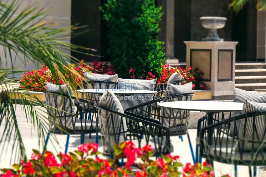 2+1 apartment with an elegant interior in a fashionable complex, Oba district — Alanya  18 