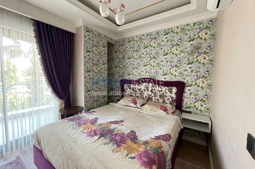 Purchase  Luxury real estate on the first line in Alanya: stylish apartment, VIP-level complex, Oba district 19 