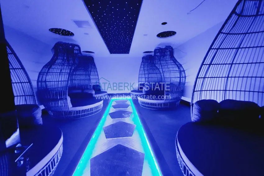 1+1 apartment in a new complex in the center of Alanya. Suitable for short term rentals 20 