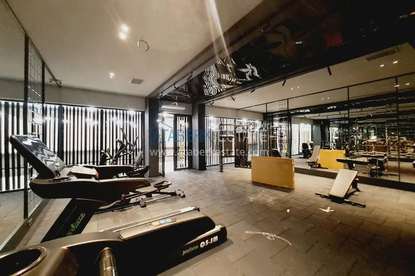 1+1 apartment in a new complex in the center of Alanya. Suitable for short term rentals 24 