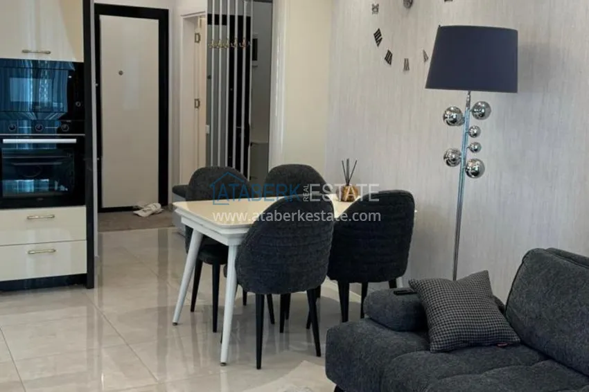 Purchase Apartment from the owner in Mahmutlar: one bedroom 81 m2 with heating and furniture 3 
