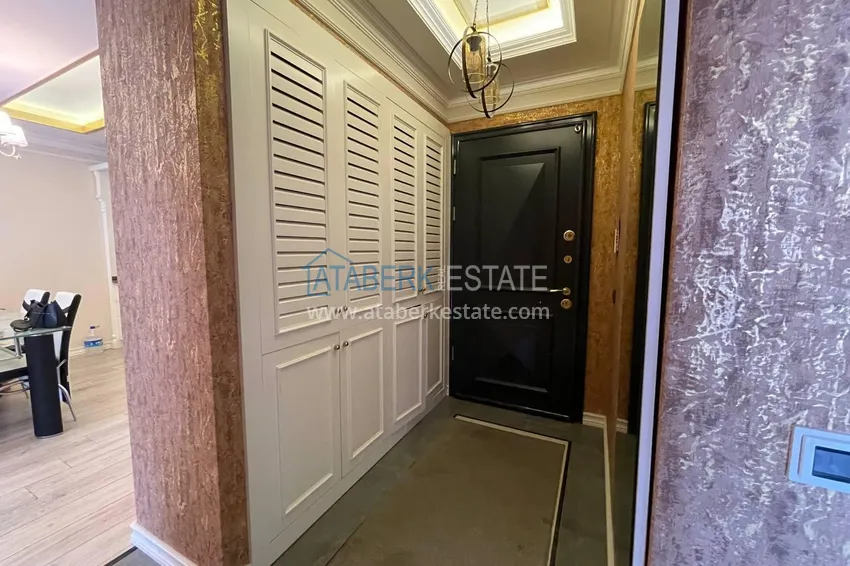 Purchase  Luxury real estate on the first line in Alanya: stylish apartment, VIP-level complex, Oba district 3 