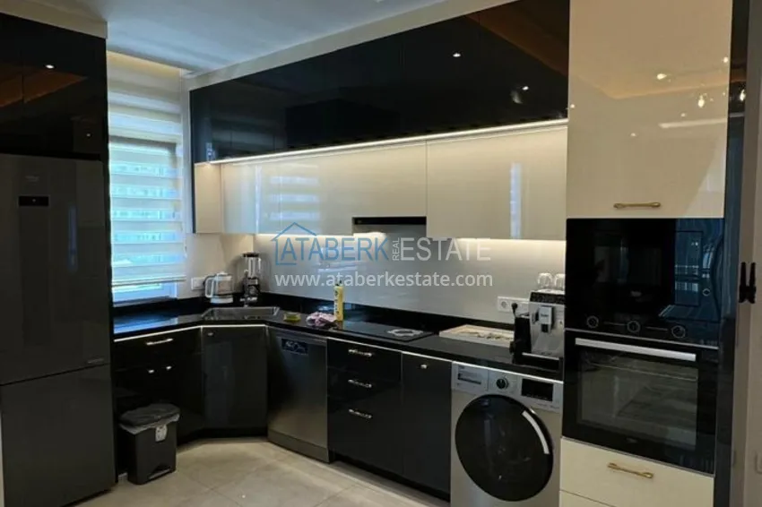 Purchase Apartment from the owner in Mahmutlar: one bedroom 81 m2 with heating and furniture 4 