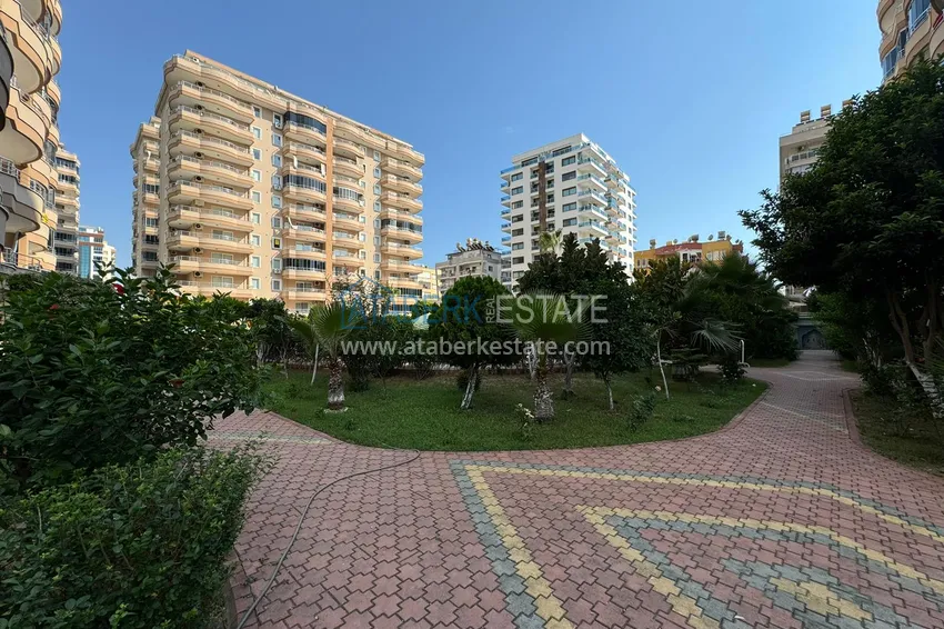 2+1 apartment in Alanya, Mahmutlar district — with furniture, glazed balconies near Yekta Mall 5 