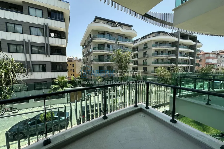 Purchase 1+1 apartment in a new complex in the center of Alanya. Suitable for short term rentals 6 