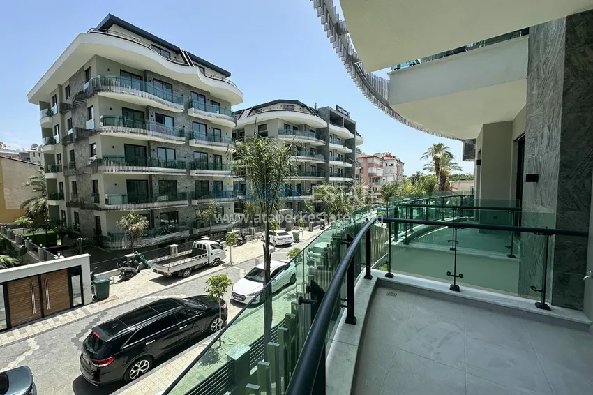 Purchase 1+1 apartment in a new complex in the center of Alanya. Suitable for short term rentals 7 