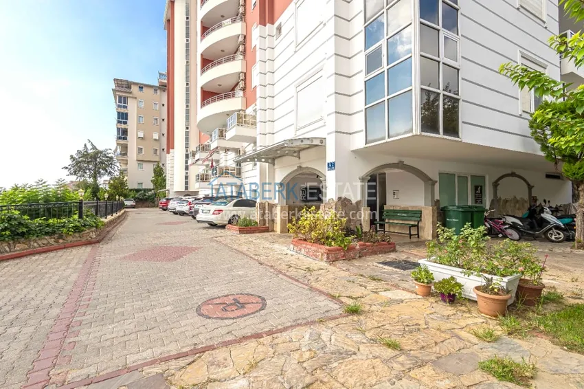 Apartment 2+1 after renovation, suitable for a residence permit, Cikcilli district, Alanya 11 