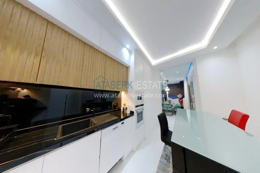 Purchase Elite triplex penthouse with original design in Alanya, Mahmutlar district 19