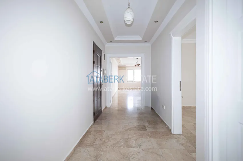 Purchase  Apartment 2+1 after renovation, suitable for a residence permit, Cikcilli district, Alanya 2 