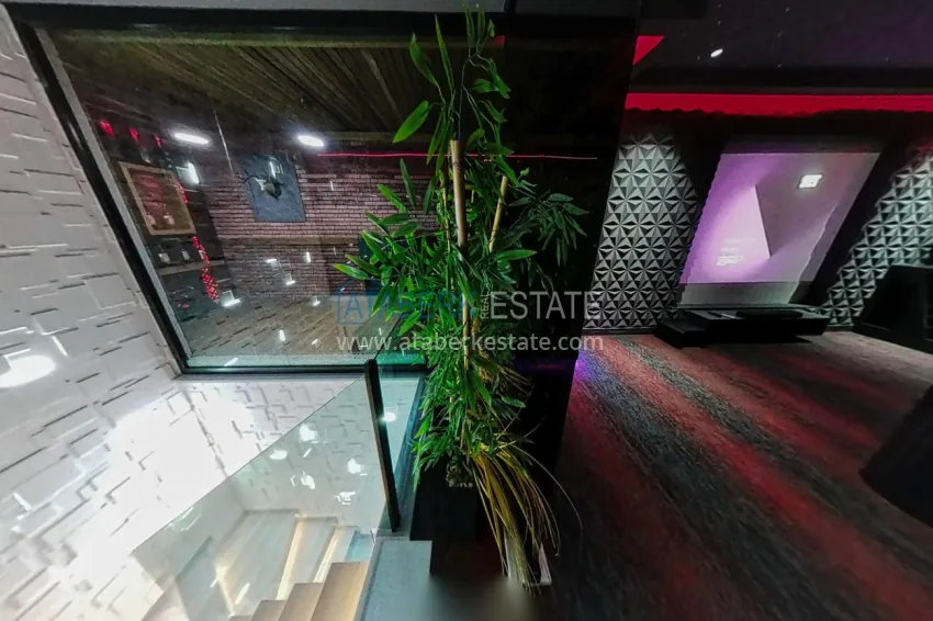 Purchase Elite triplex penthouse with original design in Alanya, Mahmutlar district 46