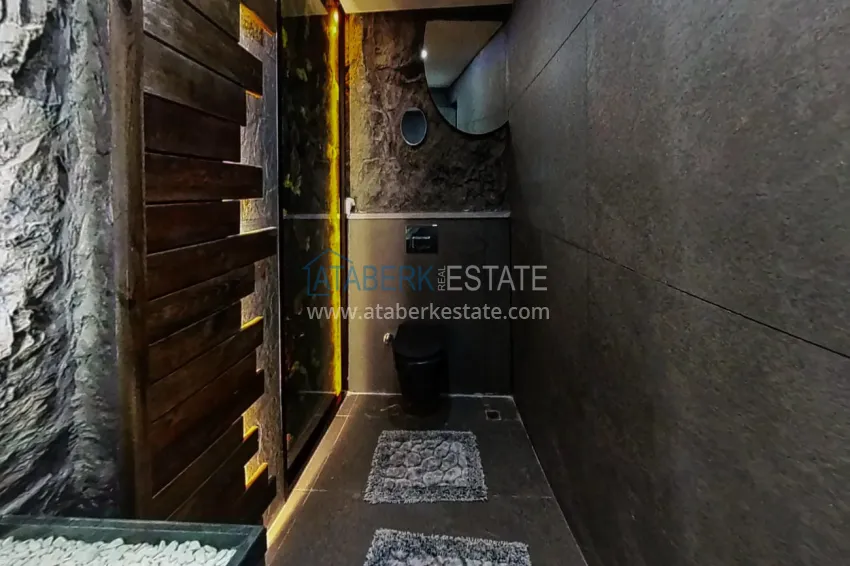 Purchase Elite triplex penthouse with original design in Alanya, Mahmutlar district 69