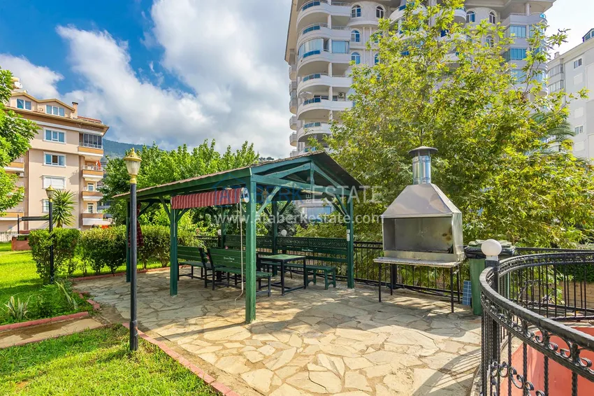 Apartment 2+1 after renovation, suitable for a residence permit, Cikcilli district, Alanya 6 