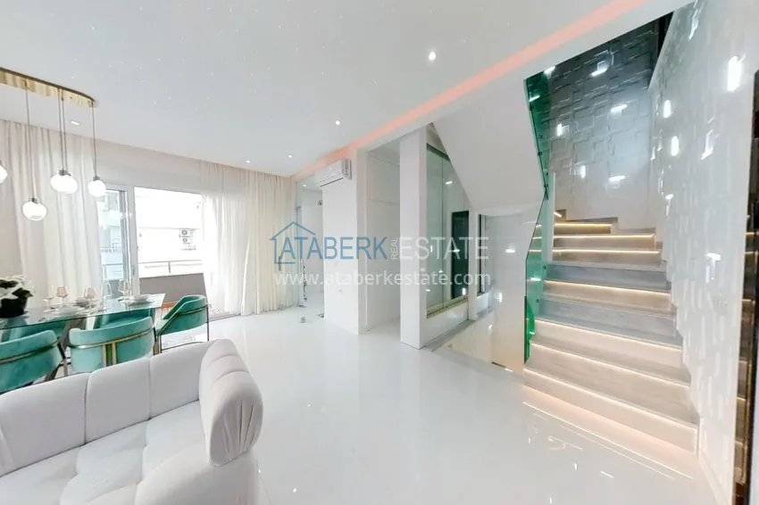 Purchase Elite triplex penthouse with original design in Alanya, Mahmutlar district 10