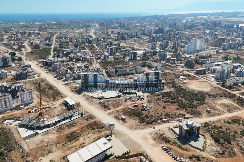 1+1 apartment from an investor in a premium complex under construction — Antalya, Altintash 16 