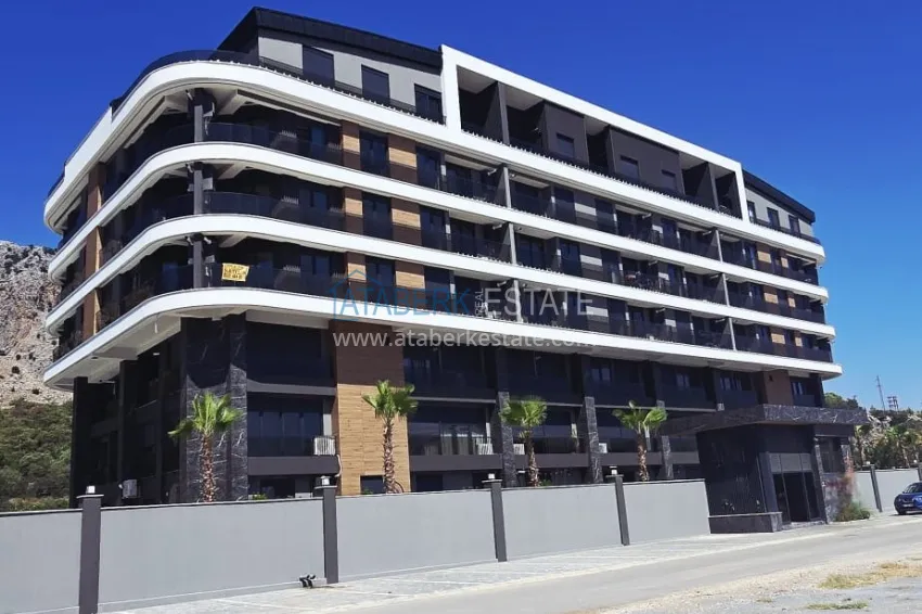 Real estate from a developer in Antalya — finely finished duplexes in Konyaalti 1 