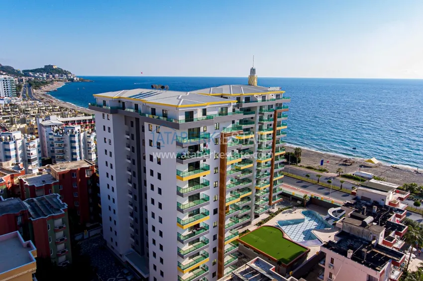 Apartment 2+1 on the beachfront in Mahmutlar — a ready-made version with a sea view 4 