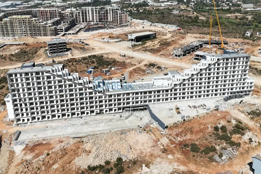 1+1 apartment from an investor in a premium complex under construction — Antalya, Altintash 9 
