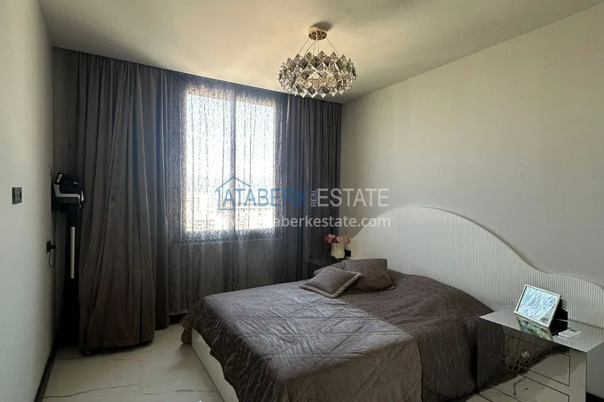 Purchase  2+1 apartment with panoramic view and partially furnished — Alanya, Mahmutlar 12 