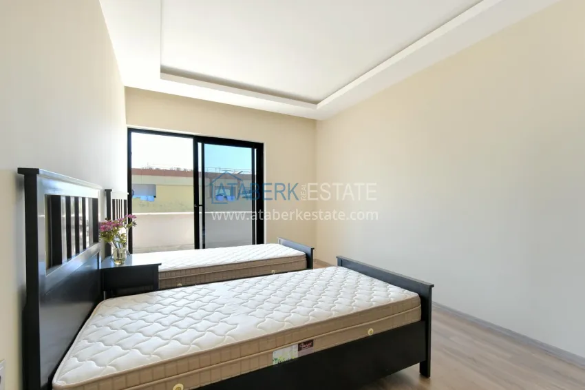 Purchase 3+1 penthouse duplex in Kargicak — turnkey, suitable for citizenship 15 