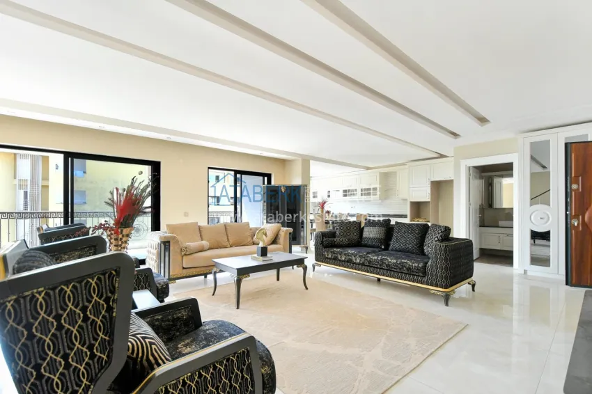 Purchase 3+1 penthouse duplex in Kargicak — turnkey, suitable for citizenship 3 