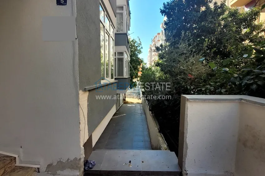 2+1 apartment in the center of Alanya, Cleopatra beach area — property for a residence permit 2