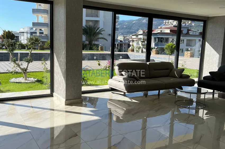 Turnkey 1+1 apartment in Alanya, Oba district — property for a residence permit 4 