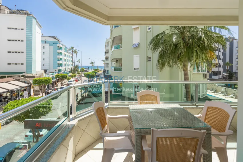 Purchase 2+1 apartment for a residence permit in Alanya — Oba district, first coastline 11 