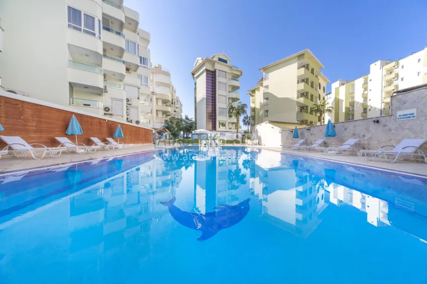2+1 apartment for a residence permit in Alanya — Oba district, first coastline 7 