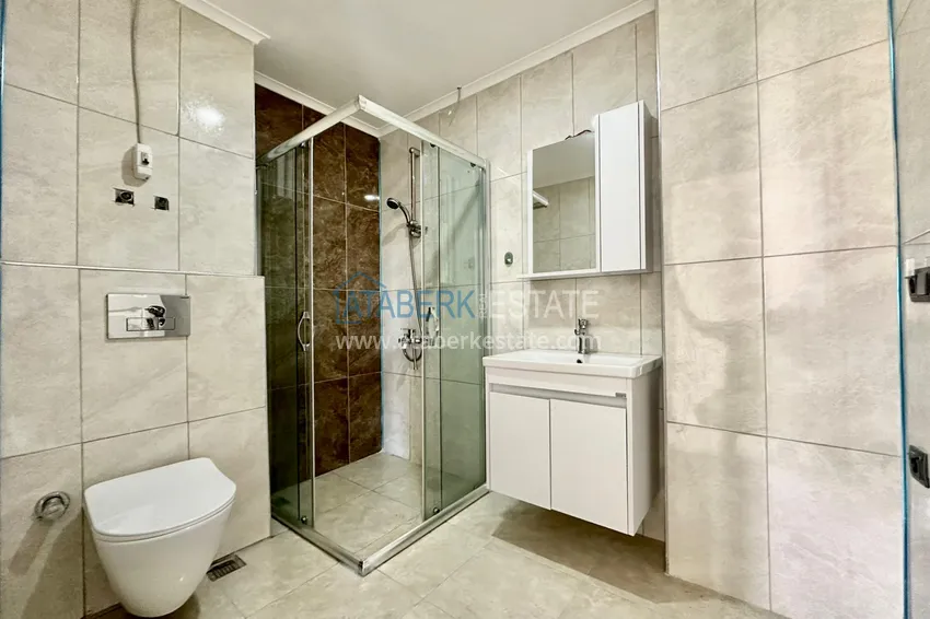 Purchase  1+1 apartments with fine finishing in the center of Alanya, Cleopatra beach area 6 