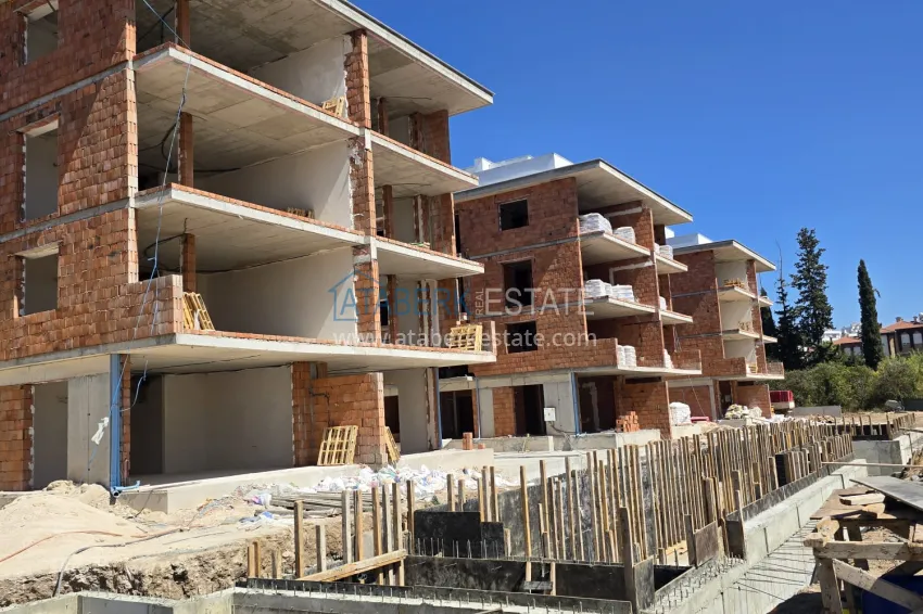 Photo - Real estate from a developer in Antalya — residential complex under construction in Konyaalti 1 