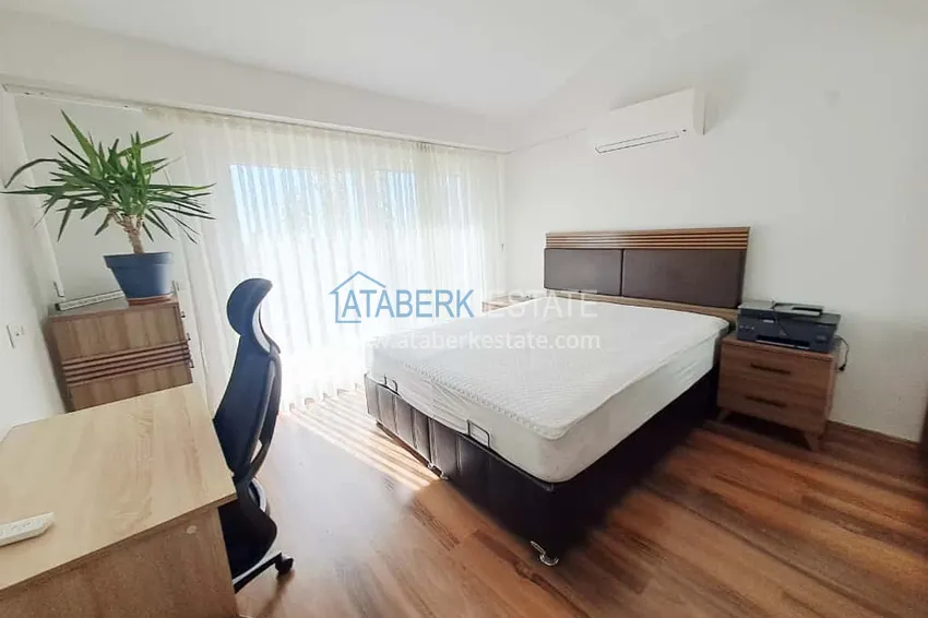 Purchase Penthouse duplex 3+1 in Alanya, Cikcilli — from the owner, a prestigious complex 26 