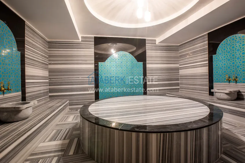 Turnkey one-bedroom apartment in the center of Alanya, Cleopatra beach area — luxury complex 21 