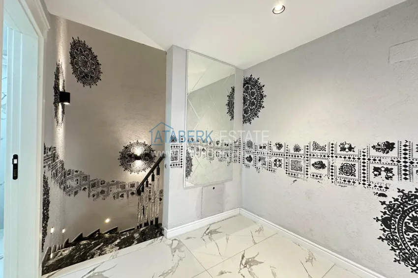 Purchase Luxury triplex villa with sea and fortress views in Alanya, Tepe district - suitable for obtaining citizenship 23 