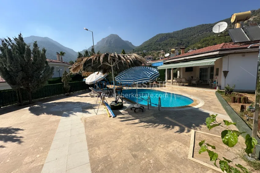 Private 2+1 villa with private pool in the Upper Oba area — suitable for residence permits and citizenship 4 