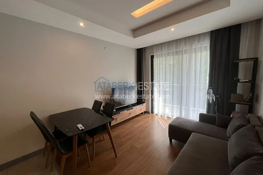 Purchase Turnkey one-bedroom apartment in the center of Alanya, Cleopatra beach area — luxury complex 4 