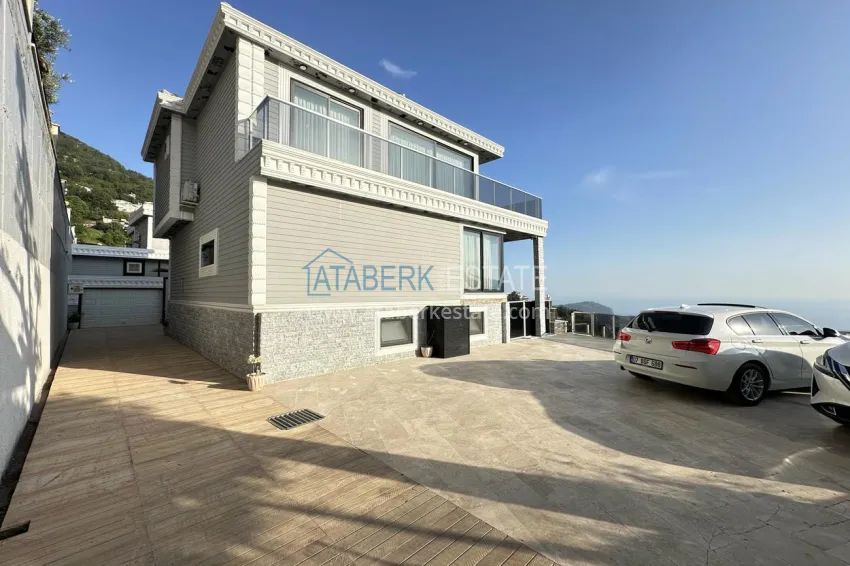 Luxury triplex villa with sea and fortress views in Alanya, Tepe district - suitable for obtaining citizenship 7 