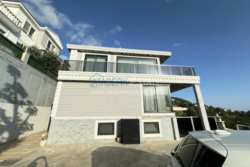 Luxury triplex villa with sea and fortress views in Alanya, Tepe district - suitable for obtaining citizenship 8 