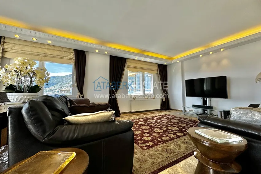 Purchase  Spacious panoramic penthouse duplex in the center of Alanya — furnished and equipped with a sauna, suitable for a residence permit  8 