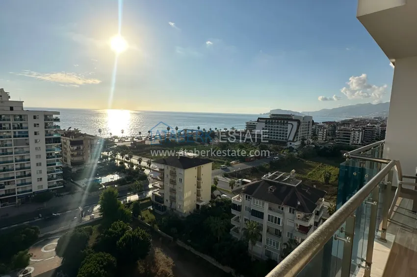 Purchase 1+1 apartment with sea view in Mahmutlar — turnkey, 70 m², second coastline 17 