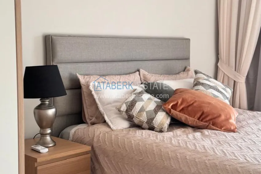 Purchase 1+1 apartment with new furniture and rental permission in Alanya Mahmutlar — from the owner 11