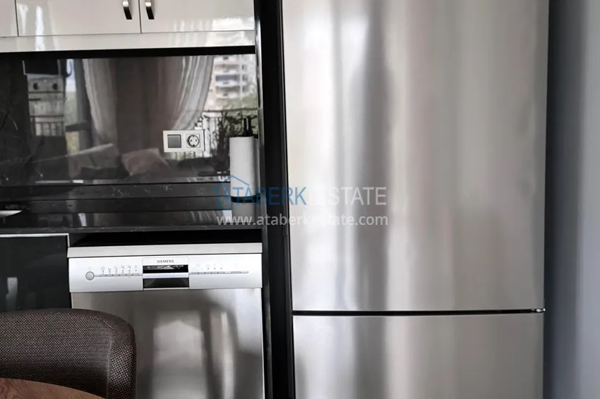 Purchase 1+1 apartment with new furniture and rental permission in Alanya Mahmutlar — from the owner 7