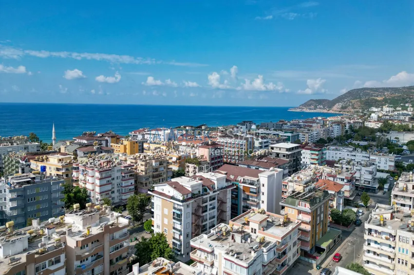 Real estate in Alanya: 2+1 apartment 300 meters from Cleopatra beach - suitable for a residence permit 3 