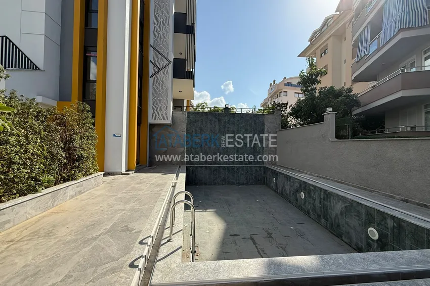 Comfort segment complex project under construction in the center of Alanya  7 