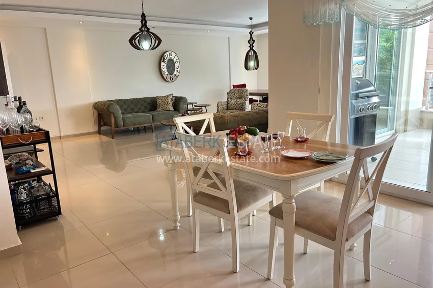 Purchase  4+1 duplex with garden in Kargicak — furnished, in a luxury complex 11 