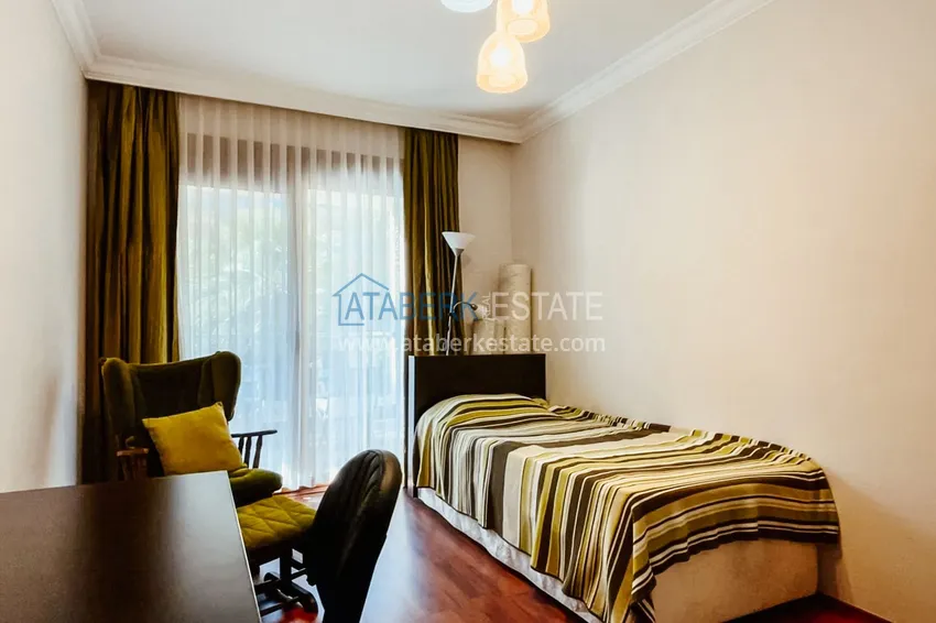 Purchase Apartment 3+1 on the beachfront in the center of Alanya, linear, furnished, option for a residence permit 13 