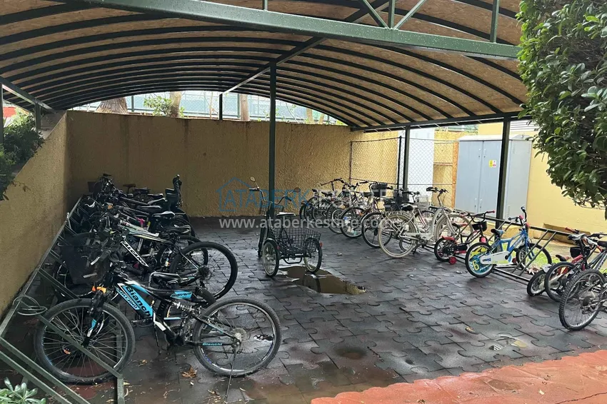 Apartment 3+1 on the beachfront in the center of Alanya, linear, furnished, option for a residence permit 24 