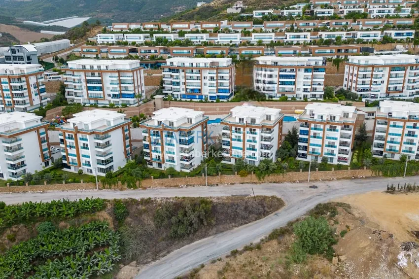 4+1 duplex with garden in Kargicak — furnished, in a luxury complex 3 