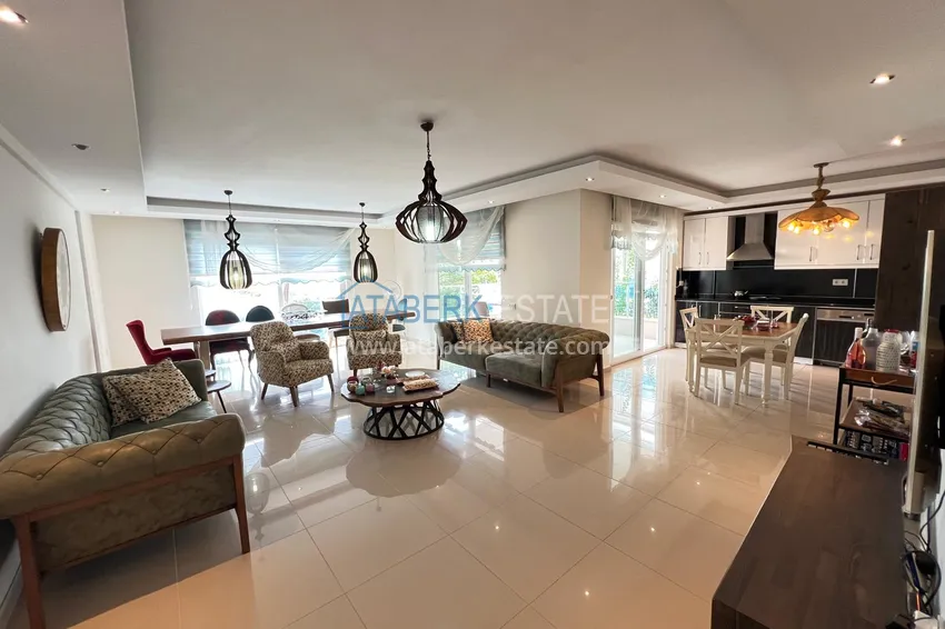 Purchase  4+1 duplex with garden in Kargicak — furnished, in a luxury complex 7 