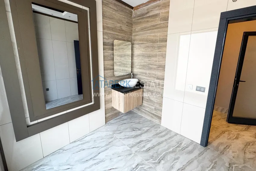 Modern two-bedroom apartment with mountain views in a hotel-level residential complex, Mahmutlar - Alanya 31 