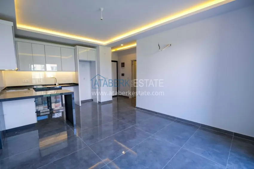 Purchase New 2+1 apartment in Mahmutlar — in the center of the district, just 300 m from the sea 2 